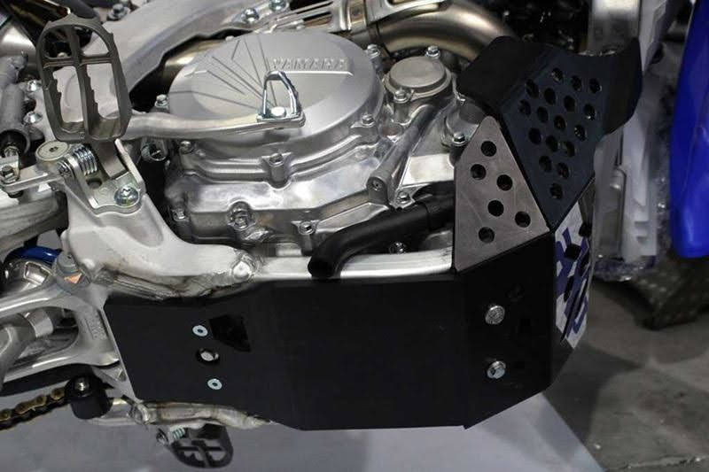 PARAMOTORE YAMAHA YZ 450 F (18-22) AXP RACING 6MM NERO