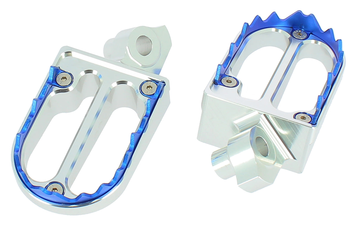 PEDANE POGGIAPIEDI IN ALLUMINIO CON DENTI IN TITANIO SUZUKI RMZ 250 (10-25) MOTOCROSS MARKETING