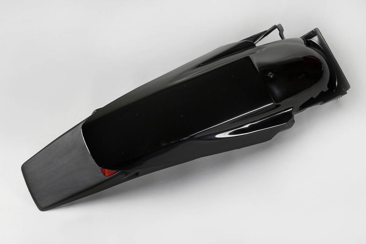PARAFANGO POSTERIORE COMPATIBILE CON KTM EXC 400 1998-2003 / con portatarga nero
