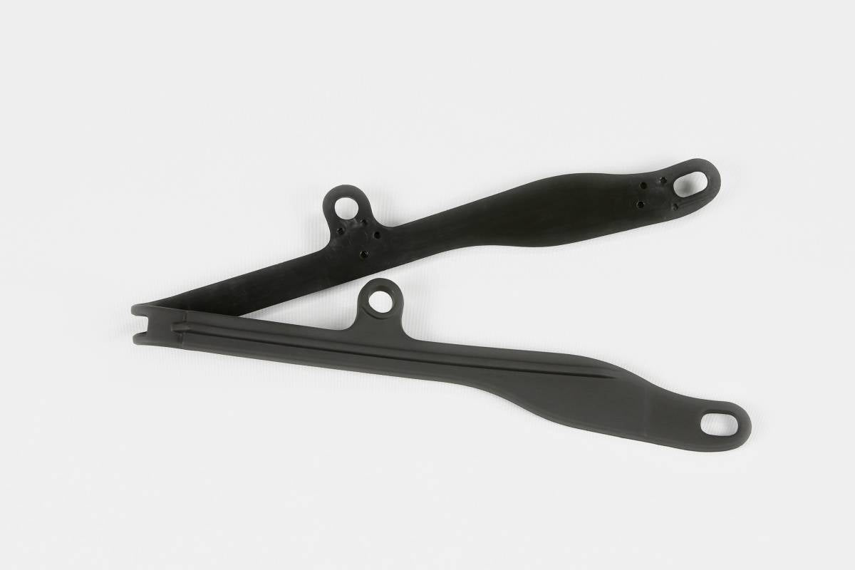 FASCIA-SCORRICATENA-FORCELLONE-COMPATIBILE-CON-HUSQVARNA-FE-501-2005-2013-NERO-001