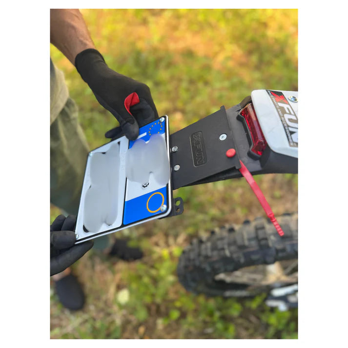 PORTATARGA A SGANCIO RAPIDO IN COMPOSITO MOTOCROSS/ENDURO XFUN - GIALLO FLUO