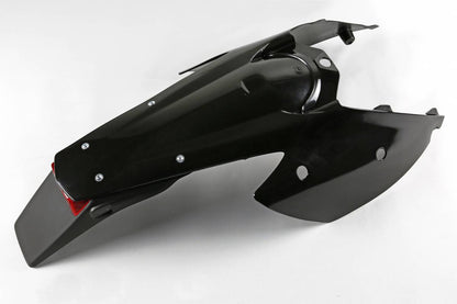 PARAFANGO POSTERIORE COMPATIBILE CON KTM EXC 300 2004-2007 / con portatarga nero