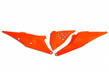 FIANCATINE-LATERALI-COMPATIBILE-CON-KTM-EXC-F-350-2020-2023-con-coperchio-scatola-filtro-ventilato-lato-sinistro-ARANCIO FLUO-FFLU