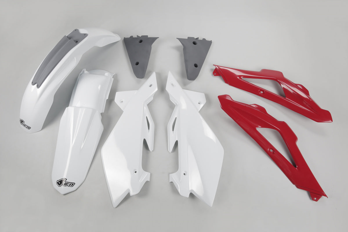 KIT PLASTICHE OEM color