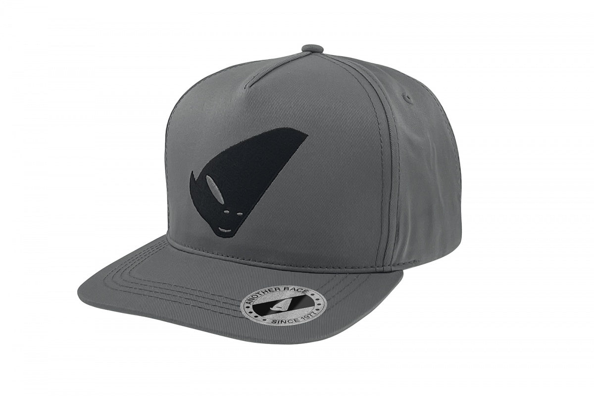 CAPPELLINO CAPPELLINO LOGO ALIENO NERO UFO PLAST GRIGIO