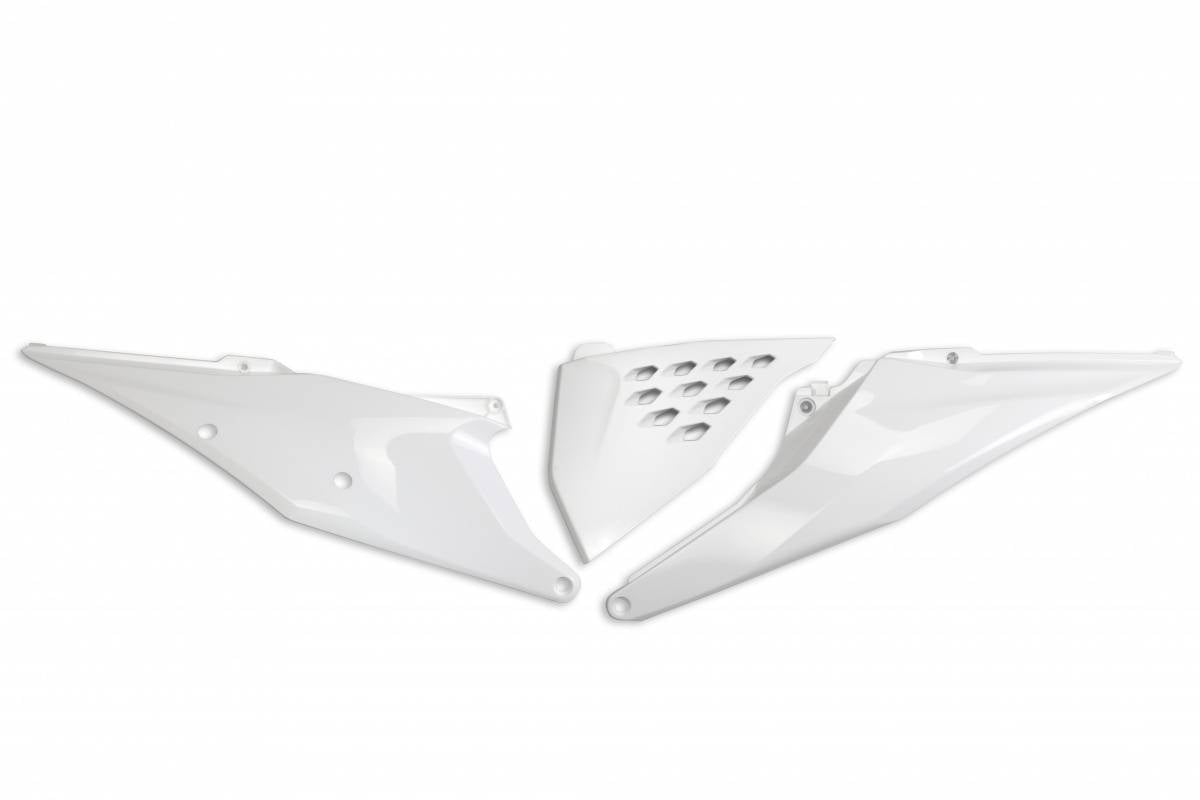 FIANCATINE-LATERALI-COMPATIBILE-CON-KTM-EXC-125-2020-2021-con-coperchio-scatola-filtro-ventilato-lato-sinistro-BIANCO-047