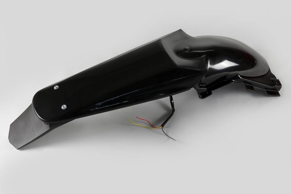 PARAFANGO POSTERIORE COMPATIBILE CON SUZUKI RMZ 250 2004-2006 / enduro LED nero