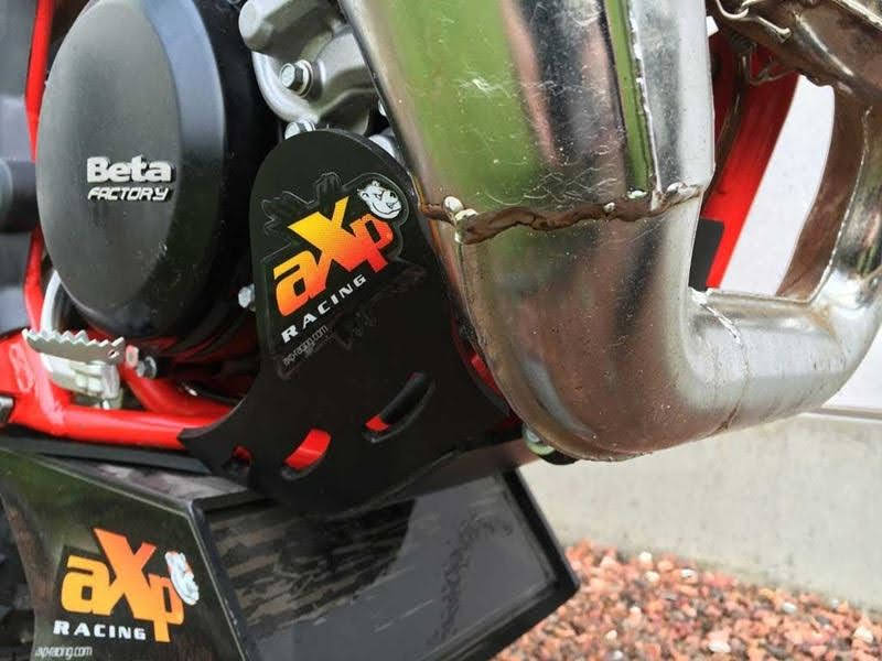 PARAMOTORE BETA XTRAINER 300 (15-22) AXP RACING 6MM NERO