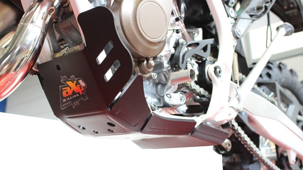 PARAMOTORE KTM XC-W 125 (17-19) AXP RACING 8MM NERO