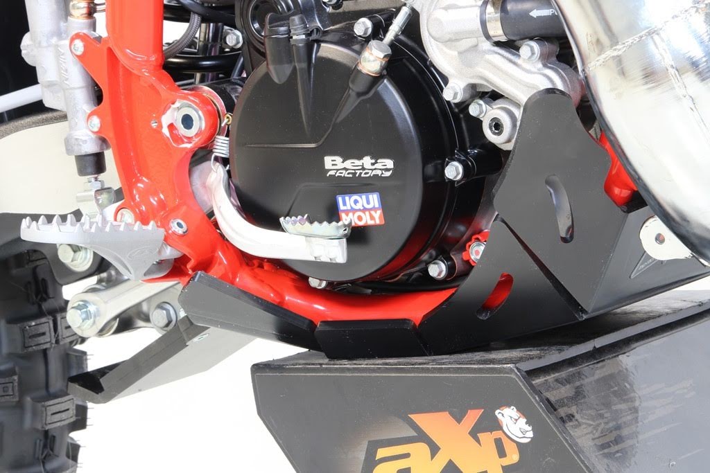 PARAMOTORE BETA RR 125 2T (20-22) AXP RACING 8MM NERO