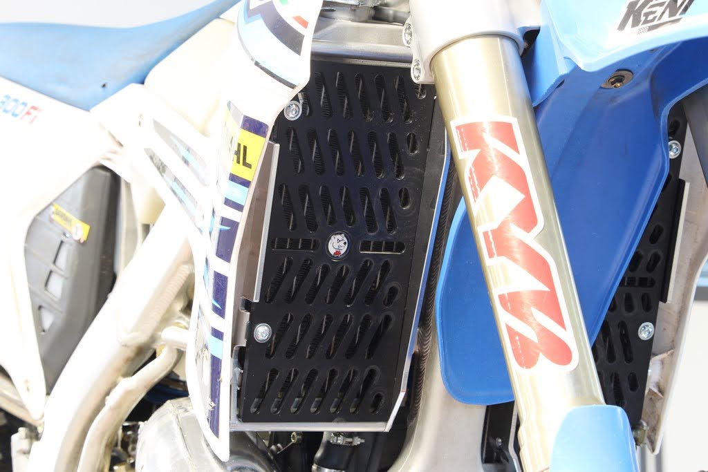 PROTEZIONE RADIATORI TM EN 250 FI 2T (22-24) AXP RACING