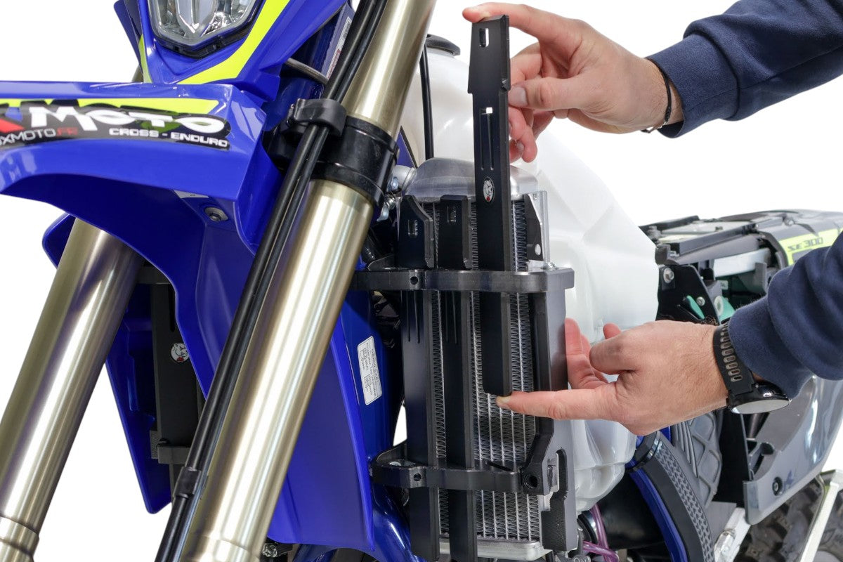 PROTEZIONE RADIATORI SHERCO 300 SE R (25-26) AXP RACING NERO