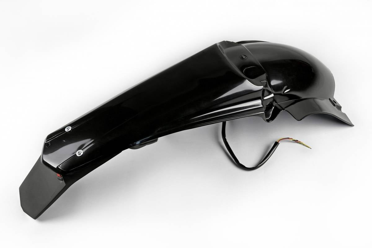 PARAFANGO POSTERIORE COMPATIBILE CON YAMAHA YZF 450 2006-2009 / enduro LED nero