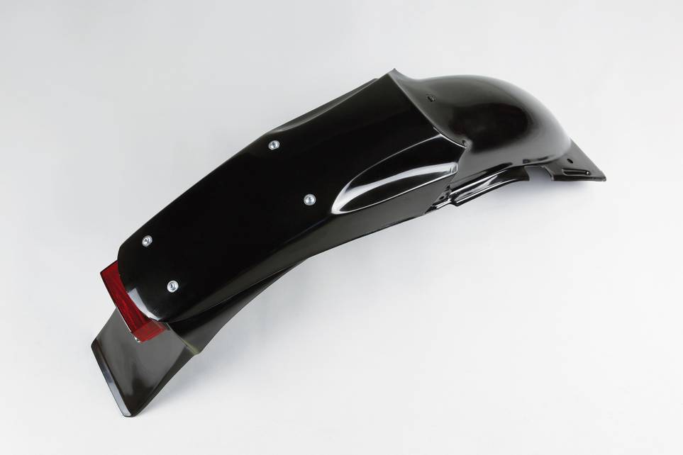 PARAFANGO POSTERIORE COMPATIBILE CON SUZUKI RM 125 1996-2000 / enduro nero