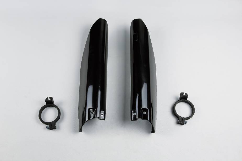 PARASTELI COMPATIBILE CON SUZUKI RM 125 2004-2006 NERO 001