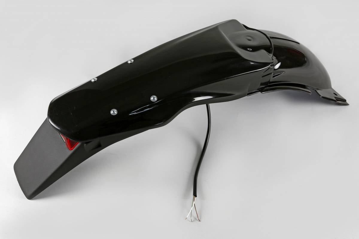 PARAFANGO POSTERIORE COMPATIBILE CON SUZUKI RM 125 2001-2026 / enduro nero