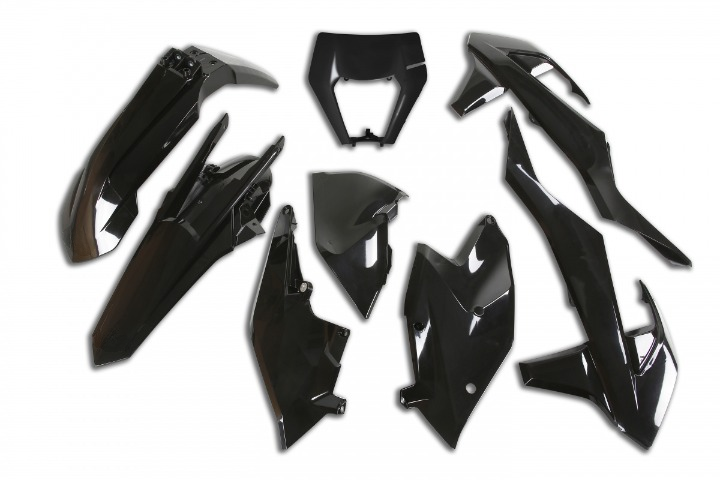 KIT-PLASTICHE-COMPATIBILE-CON-KTM-EXC-300-2017-2019-con-portafaro-NERO-001