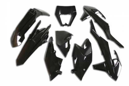 KIT-PLASTICHE-COMPATIBILE-CON-KTM-EXC-300-2017-2019-con-portafaro-NERO-001