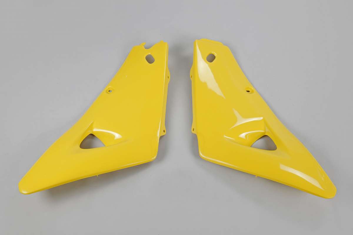 CONVOGLIATORI-RADIATORE-COMPATIBILE-CON-HUSQVARNA-WR-250-2005-2005-/-parte-alta-GIALLO-103