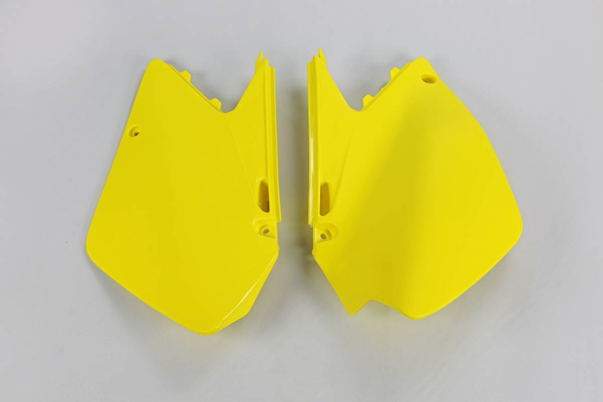 FIANCATINE-LATERALI-COMPATIBILE-CON-SUZUKI-RM-250-2006-2026-no-USA-GIALLO-102